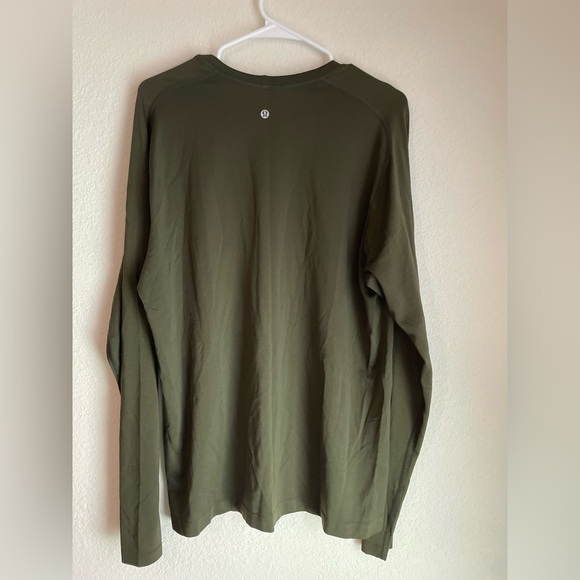 Lululemon Metal Vent Tech Long Sleeve Dark Olive size XL - Picture 5 of 9